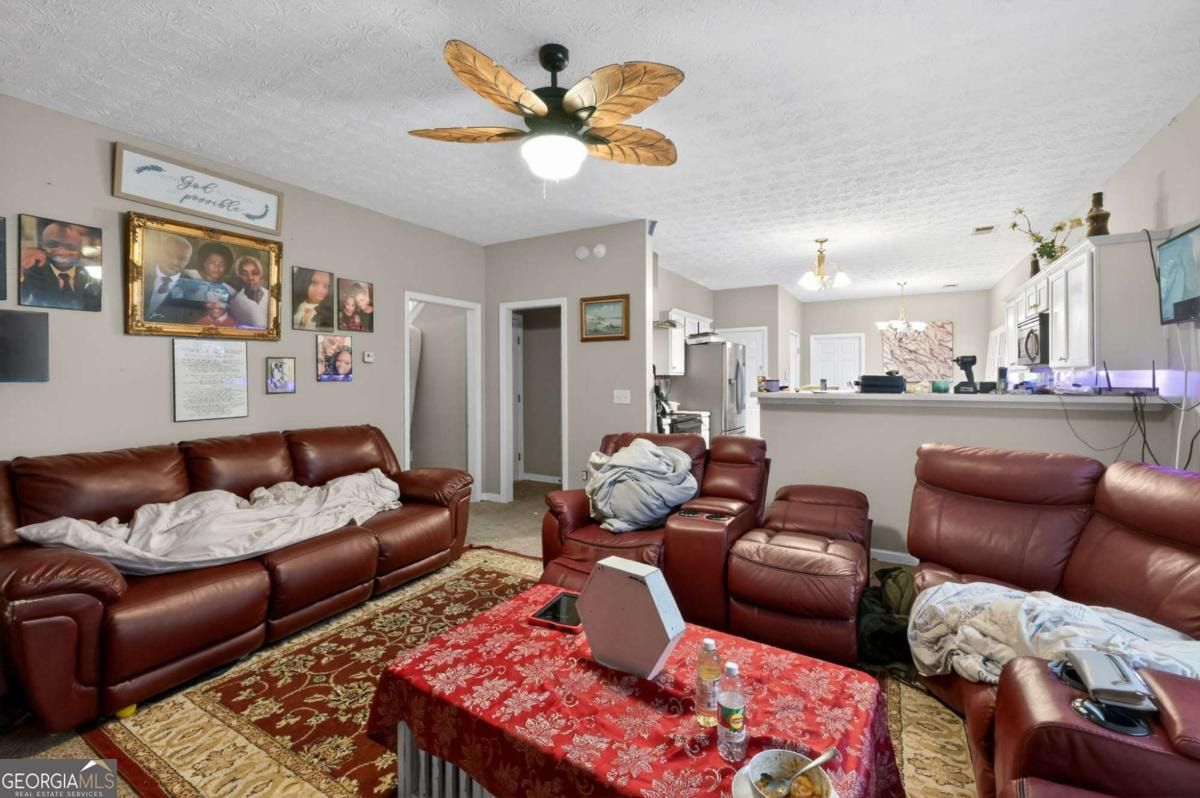 MCDONOUGH GA SUBTO ‼️ Airbnb Cash Cow 💸 No Repairs Needed 💪 Includes Unfinished Basement 👍 NO Pre-Approval or Credit Check 🚫 - photo 3