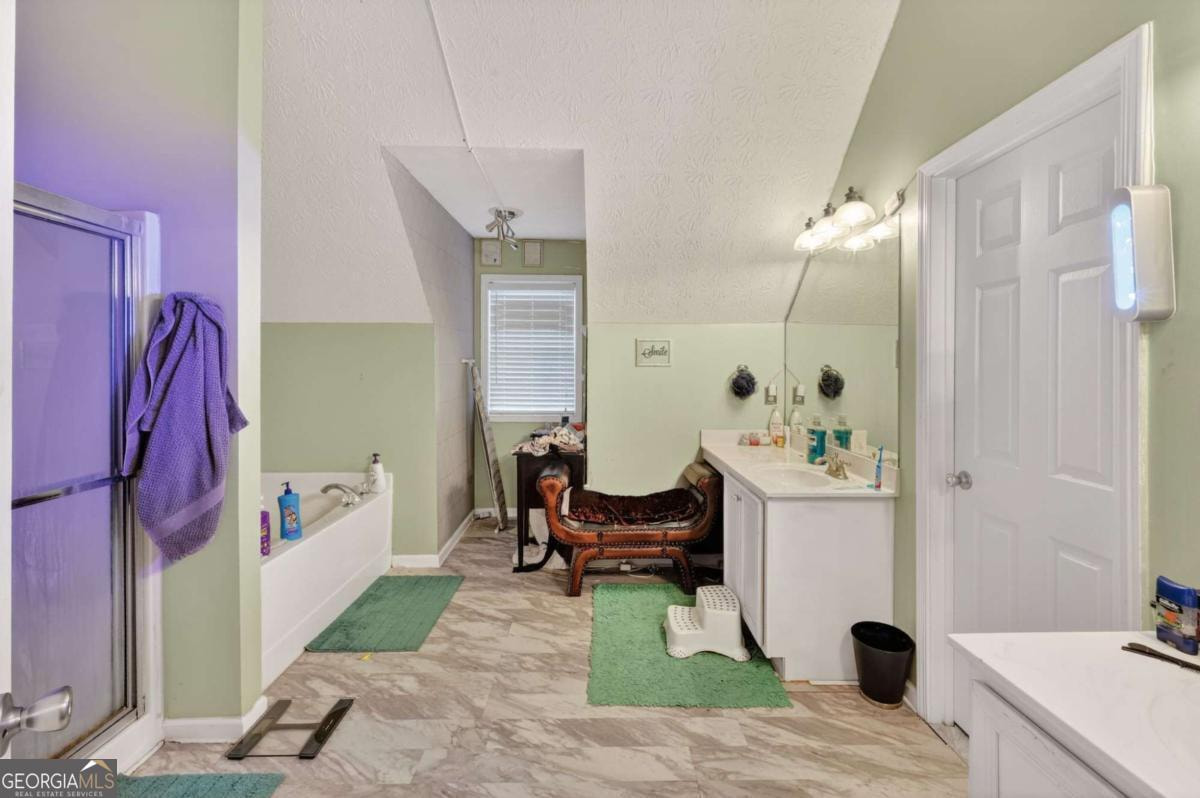 MCDONOUGH GA SUBTO ‼️ Airbnb Cash Cow 💸 No Repairs Needed 💪 Includes Unfinished Basement 👍 NO Pre-Approval or Credit Check 🚫 - photo 19