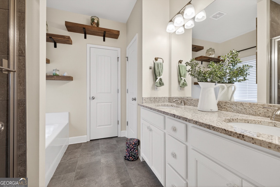 SUBTO in Covington GA 🔥🔥 5.75% Locked In Rate 📉 Master on Main + Basement 🏠 Bonus Room + Media Room + Fireplace 🎬 NO Pre-approval or Credit Check 🚫 - photo 33