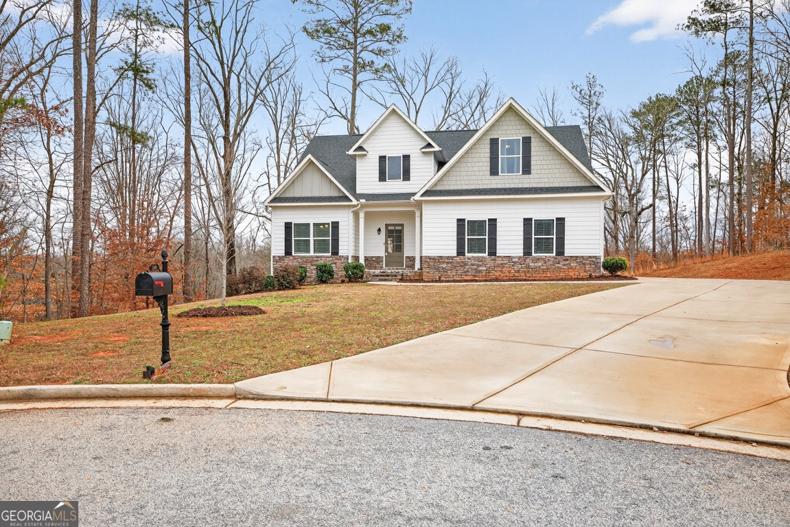 SUBTO in Covington GA 🔥🔥 5.75% Locked In Rate 📉 Master on Main + Basement 🏠 Bonus Room + Media Room + Fireplace 🎬 NO Pre-approval or Credit Check 🚫 - photo 62