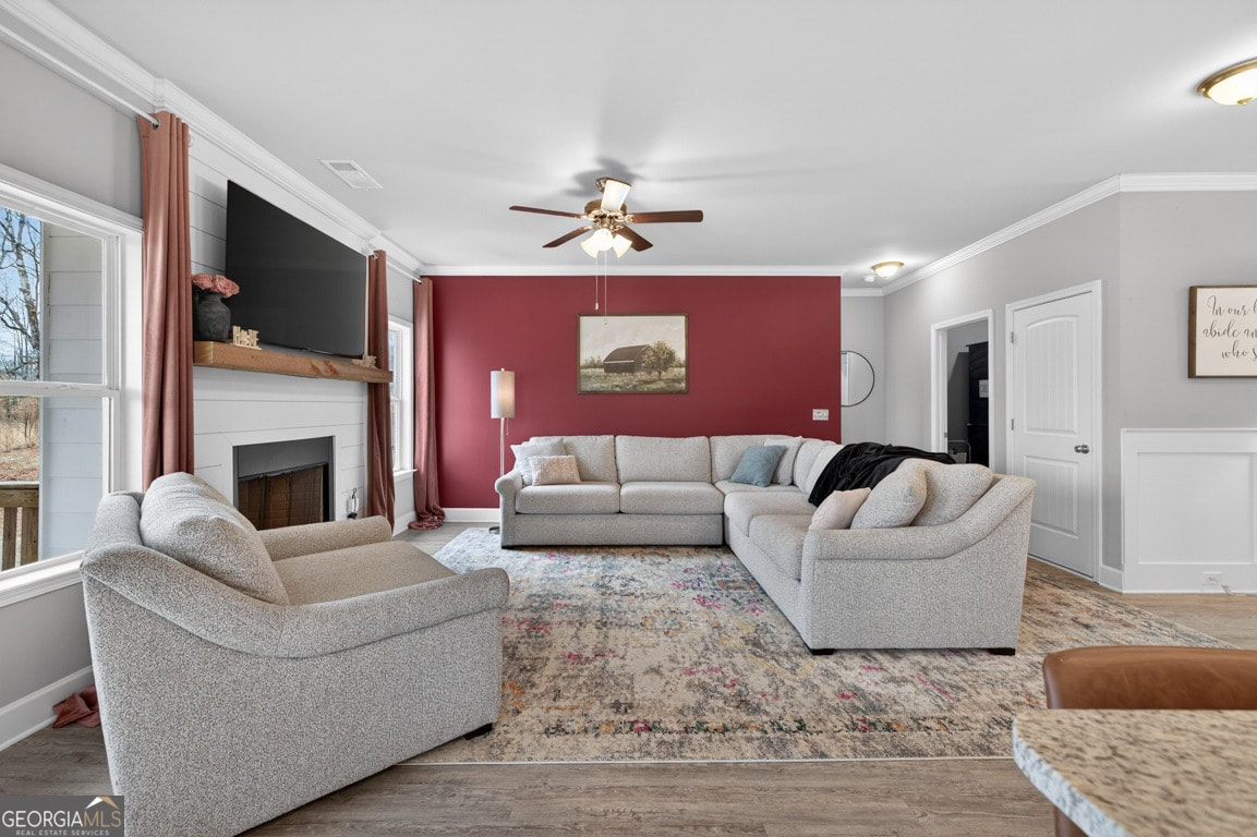 SUBTO in Covington GA 🔥🔥 5.75% Locked In Rate 📉 Master on Main + Basement 🏠 Bonus Room + Media Room + Fireplace 🎬 NO Pre-approval or Credit Check 🚫 - photo 21
