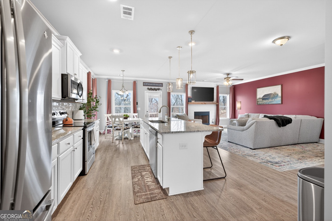 SUBTO in Covington GA 🔥🔥 5.75% Locked In Rate 📉 Master on Main + Basement 🏠 Bonus Room + Media Room + Fireplace 🎬 NO Pre-approval or Credit Check 🚫 - photo 11