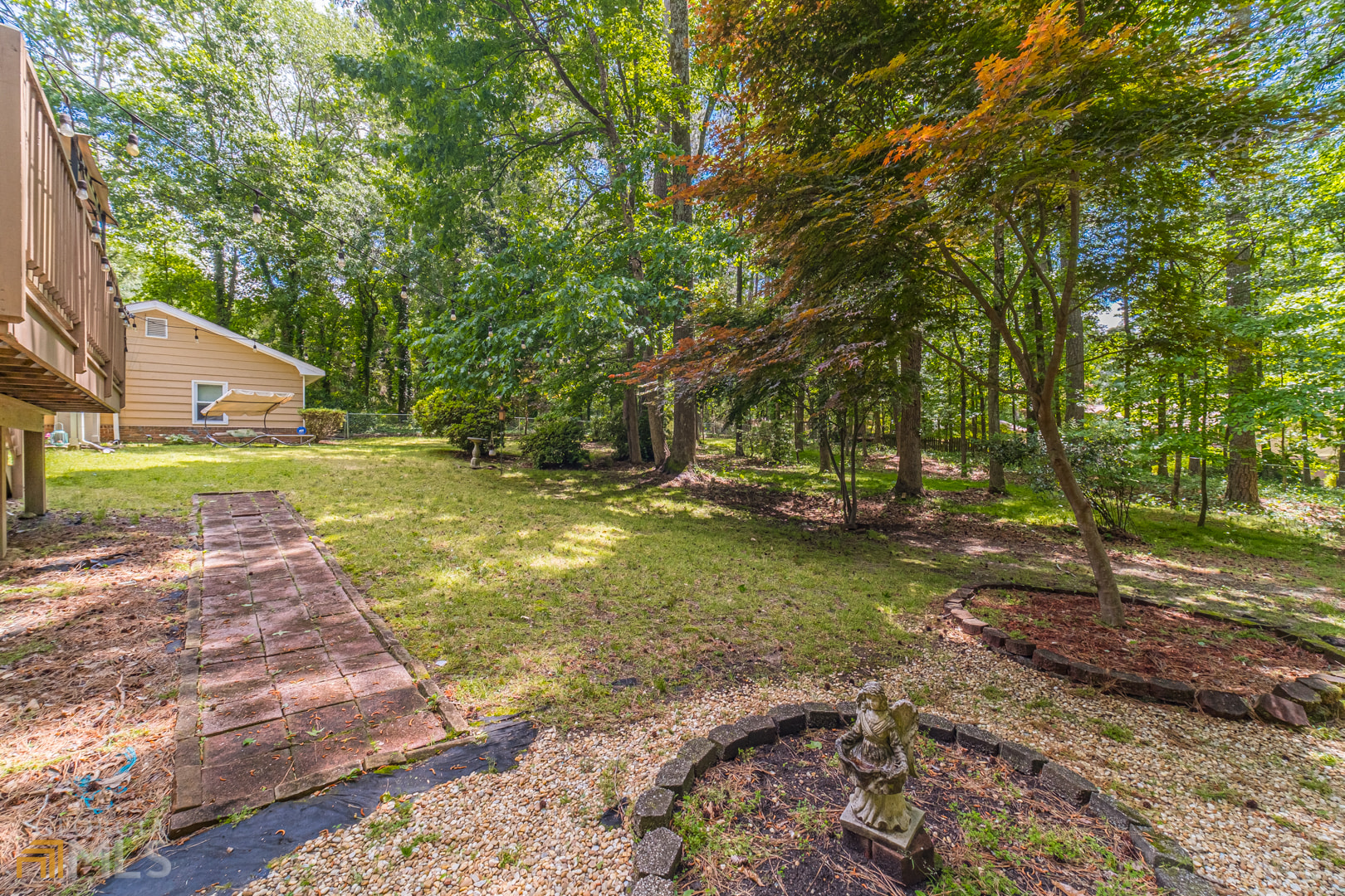 SUBTO in Snellville GA w $50k Equity š„š„ 5.78% Locked In Rate š Screened Porch + Fenced Backyard šæ Granite Kitchen + Gas Cooktop š³ NO Pre-approval or Credit Check š« - photo 40