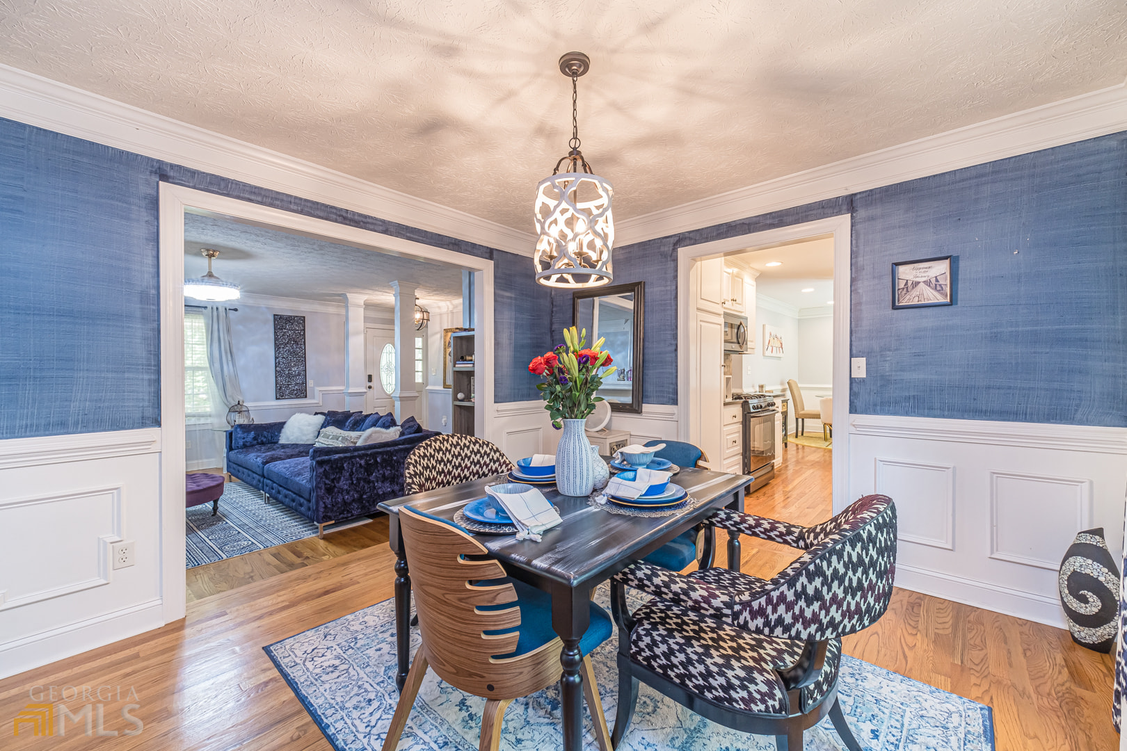 SUBTO in Snellville GA w $50k Equity š„š„ 5.78% Locked In Rate š Screened Porch + Fenced Backyard šæ Granite Kitchen + Gas Cooktop š³ NO Pre-approval or Credit Check š« - photo 4