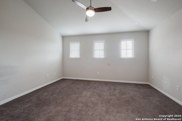 SUBTO in San Antonio TX 78250 ๐ฅ๐ฅ NO PMT TIL SEPTEMBER ๐ช Smart Home on Cul-de-Sac ๐ Media Room + Covered Patio ๐ฌ NO Pre-approval or Credit Check ๐ซ - photo 29