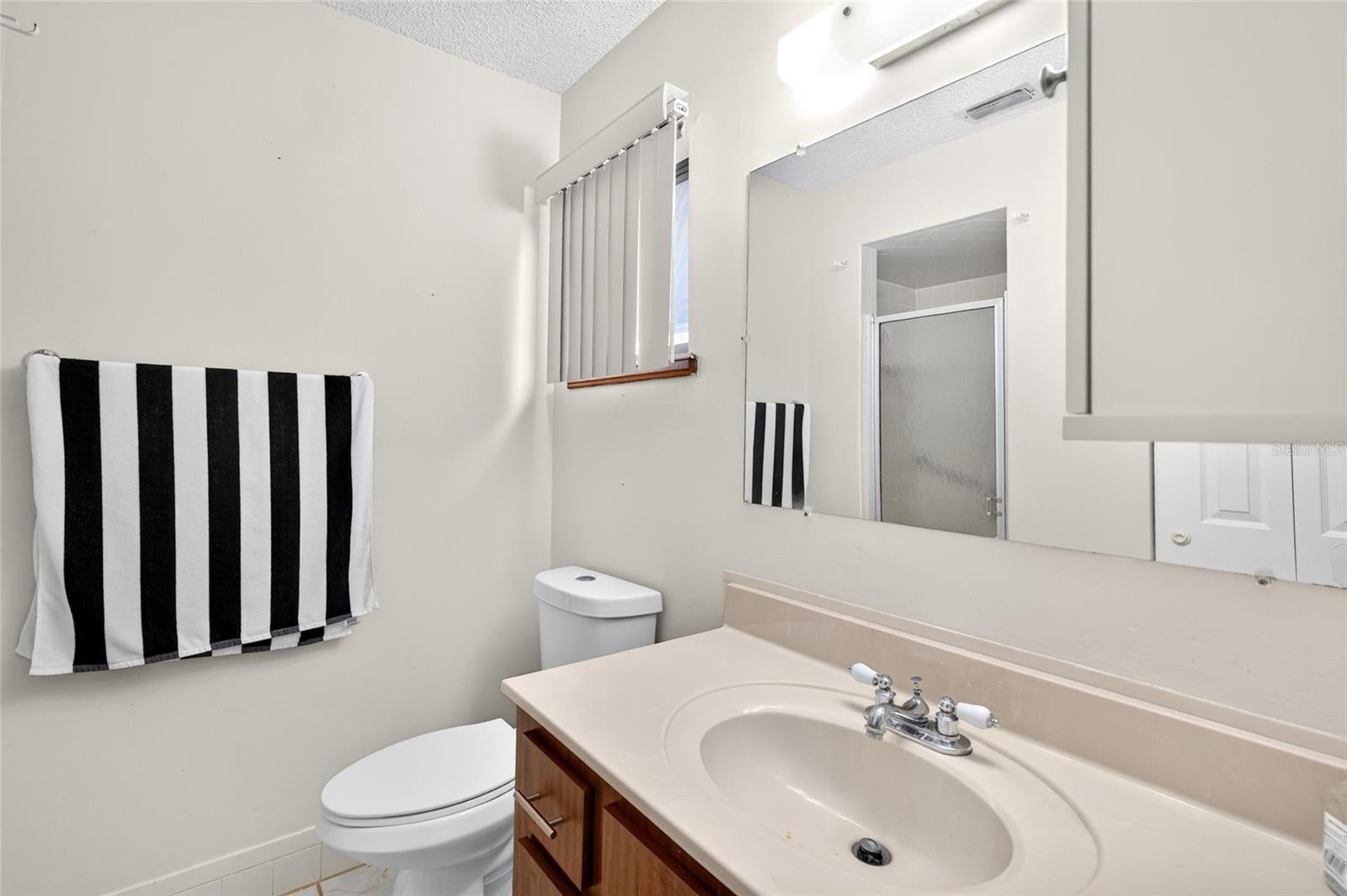 ๐ด 55+ Subto Deal in Ocala FL ๐ด Block 2/2 with Screened Lanai ๐
Pool + Clubhouse ๐ Only 10% Down ๐๏ธ NO Pre-approval or Credit Check ๐
- photo 14