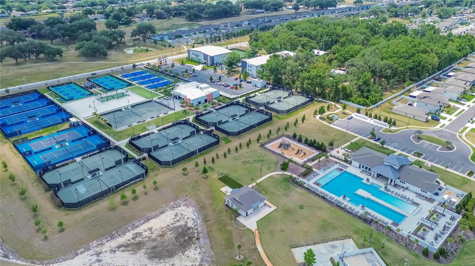 ๐๏ธ 4.75% Subto Townhome in Zephyrhills FL ๐ Up to $3,750/mo on Airbnb ๐ Solar + EV โ๏ธ Less than 6% Down ๐ช NO Pre-approval or Credit Check โ - photo 30