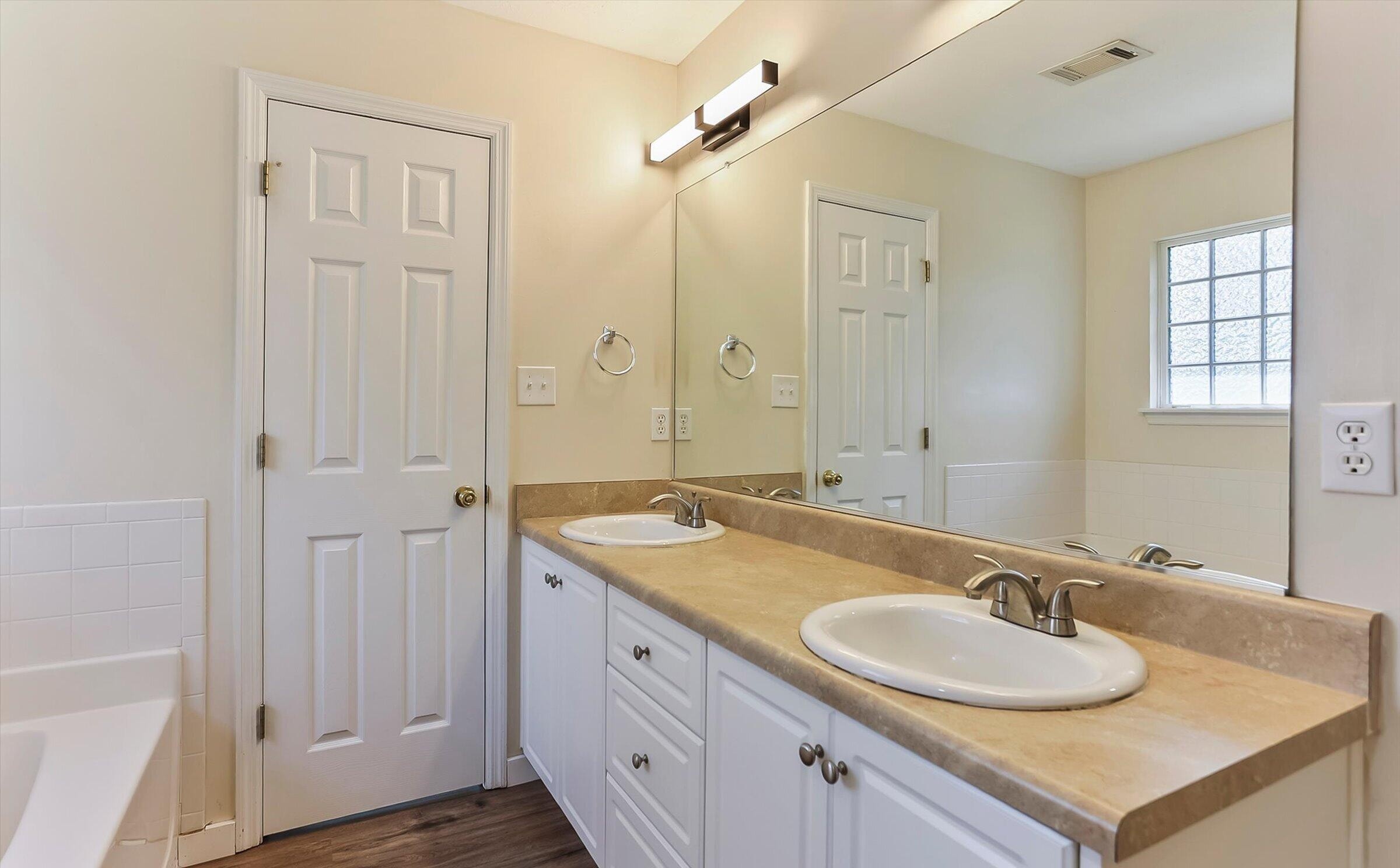 ๐ 5 Bed Subto by Ft Eisenhower in Grovetown GA ๐ช Up to $7,750/mo on Airbnb ๐ No HOA ๐ Only 8% Down ๐ฏ NO Pre-approval or Credit Check โ - photo 17