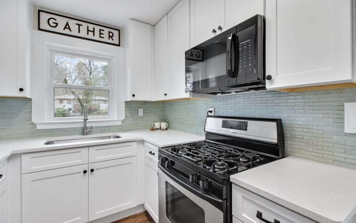 ๐๏ธ 3 Bed Subto in Atlanta GA ๐๏ธ Minutes to Downtown ๐๏ธ Airbnb Up to $3,500/mo ๐ฒ Only 7% Down ๐
NO HOA โ NO Pre-approval or Credit Check - photo 4