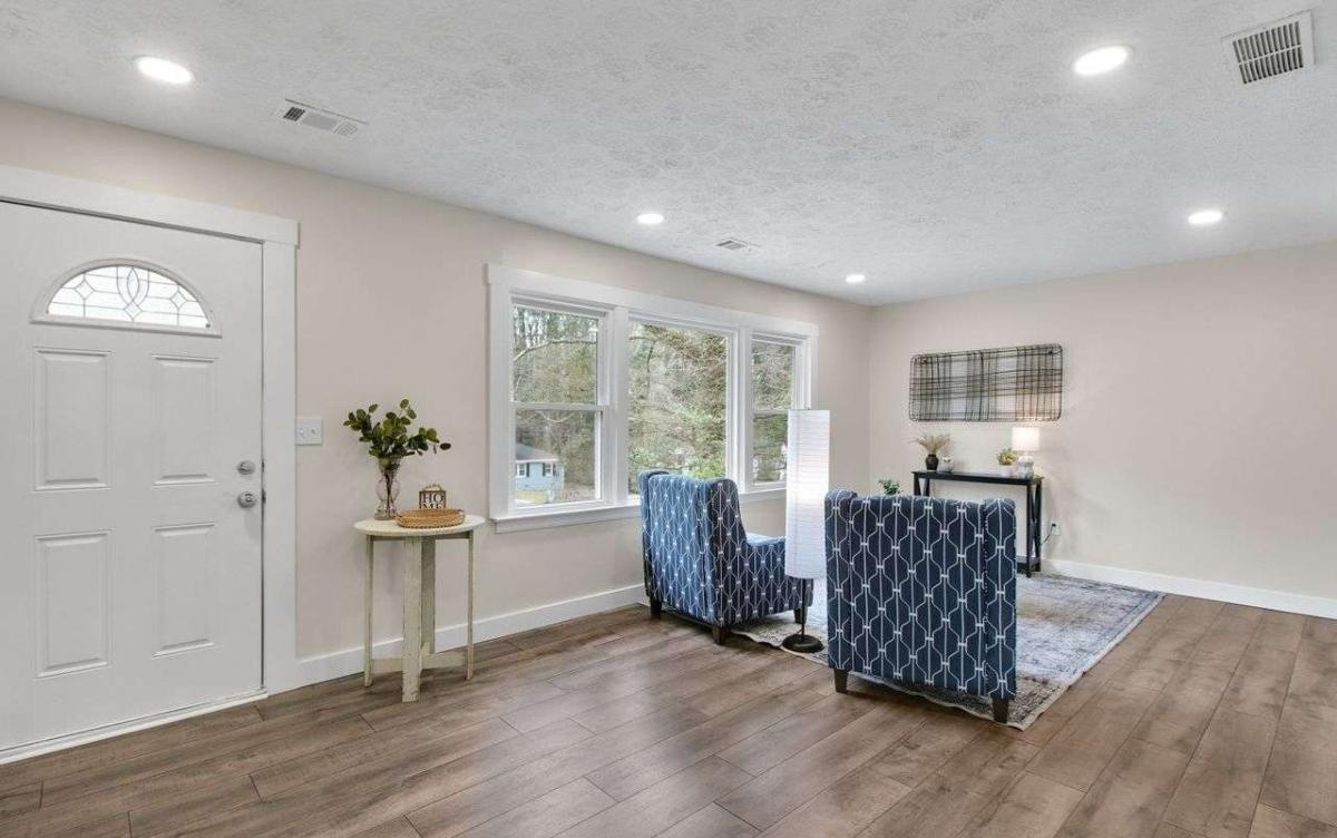 ๐๏ธ 3 Bed Subto in Atlanta GA ๐๏ธ Minutes to Downtown ๐๏ธ Airbnb Up to $3,500/mo ๐ฒ Only 7% Down ๐
NO HOA โ NO Pre-approval or Credit Check - photo 7