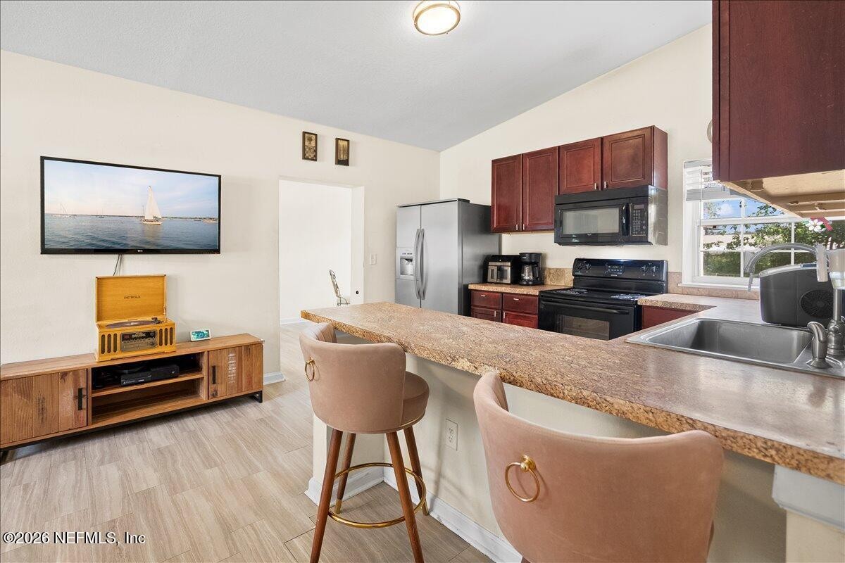๐ Vacant + NO HOA! 2 Bed Subto in Jacksonville FL ๐๏ธ Section 8 $2,090/mo ๐ด Near Town Center ๐ช Only 9% Down ๐ NO Pre-approval - photo 5