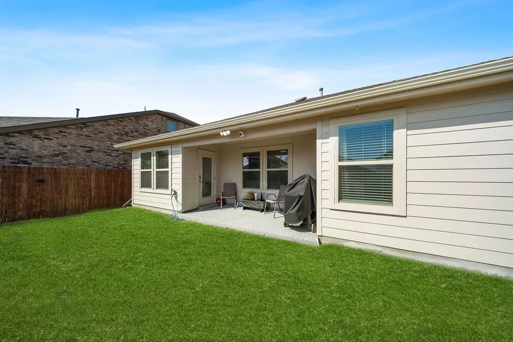 ๐ค McKinney TX Subto at 5.75% ๐ 2024 Build, 3 Bed ๐ผ MTR Up to $4,500/mo ๐ Only 9% Down ๐ฆ NO Pre-approval or Credit Check - photo 26