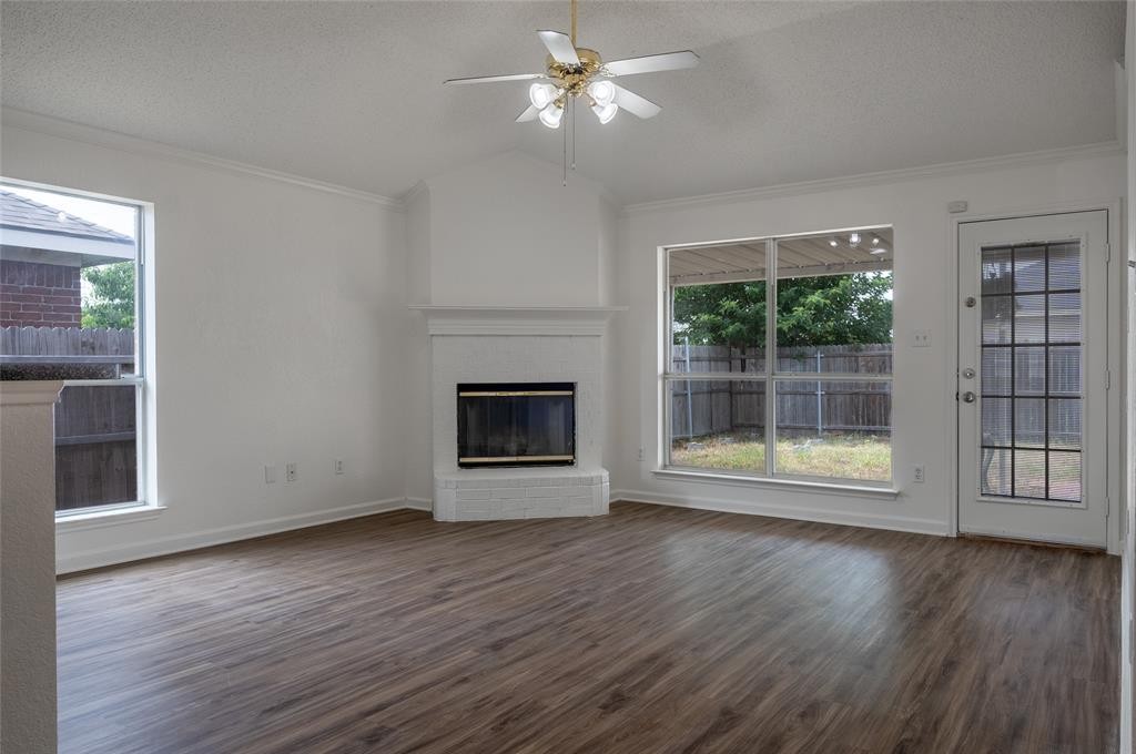 NO Payment Until Jan 2027 ๐๏ธ Fort Worth TX Subto ๐ 4 Bed Off Chisholm Trail ๐ฃ๏ธ Rent by the Room ๐ช Only 8% Down ๐ NO Pre-approval - photo 13