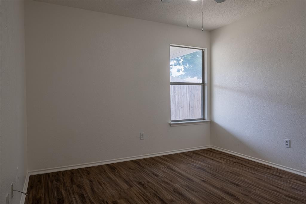 NO Payment Until Jan 2027 ๐๏ธ Fort Worth TX Subto ๐ 4 Bed Off Chisholm Trail ๐ฃ๏ธ Rent by the Room ๐ช Only 8% Down ๐ NO Pre-approval - photo 23