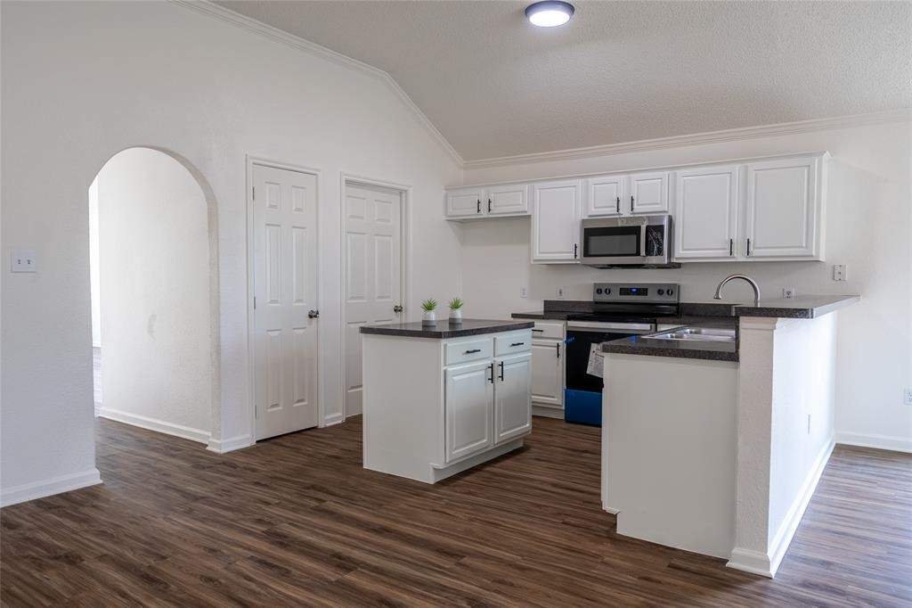 NO Payment Until Jan 2027 ๐๏ธ Fort Worth TX Subto ๐ 4 Bed Off Chisholm Trail ๐ฃ๏ธ Rent by the Room ๐ช Only 8% Down ๐ NO Pre-approval - photo 9