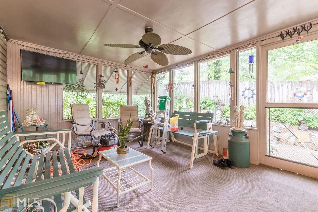 π 3.24% Locked In π Douglasville GA Subto π§Ύ NO HOA Dues ποΈ $25k down + CC π Rent by the Room β NO Pre-approval or Credit Check - photo 22
