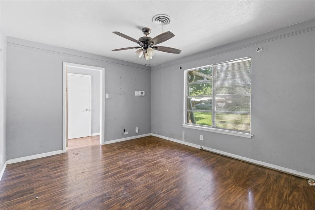 ๐ฅ Subject-To Deal in Richland Hills TX ๐ฅ๐ฅ Only 12.5K Down + CC to Step In ๐ต 3 Bed Brick Home in the Dallas / Fort Worth Metro ๐ NO Pre-approval or Credit Check ๐ซ - photo 27
