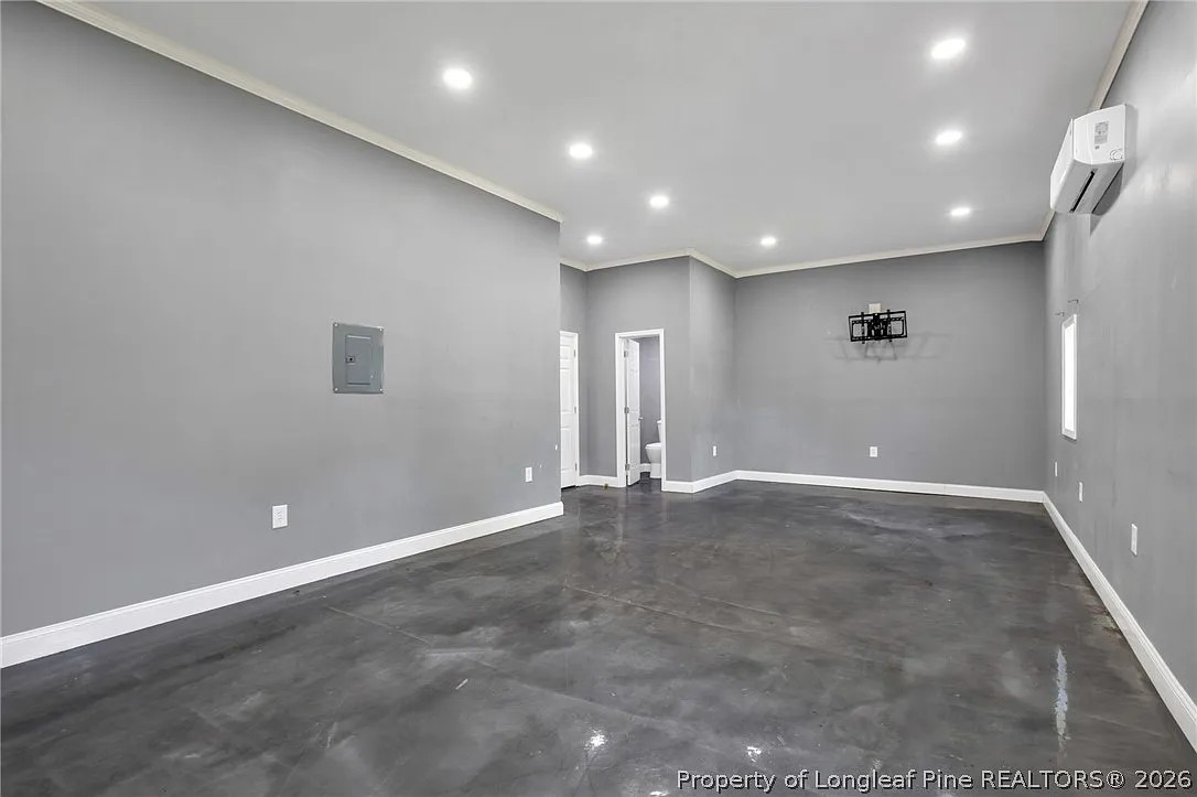 ๐ฅ Subject-To Co-Living Cash Cow in Lumberton NC ๐ฅ๐ฅ Massive 5 Bed / 3.5 Bath, 3,032 sqft on Over an Acre ๐ก Just $25k Down + CC to Take Over ๐ Oversized Workshop + Sunroom ๐ ๏ธ No Bank Qualifying, No Credit Check ๐ซ - photo 18
