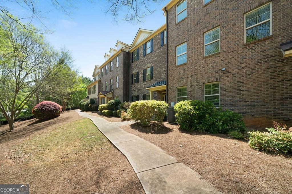 ๐ฅ SUB2 Deal in Newnan GA ๐ฅ๐ฅ Only $10k ENTRY ๐ต Financing Already in Place ๐ Turn-key Townhome in Amenity Community ๐๏ธ NO Pre-approval or Credit Check ๐ซ - photo 32