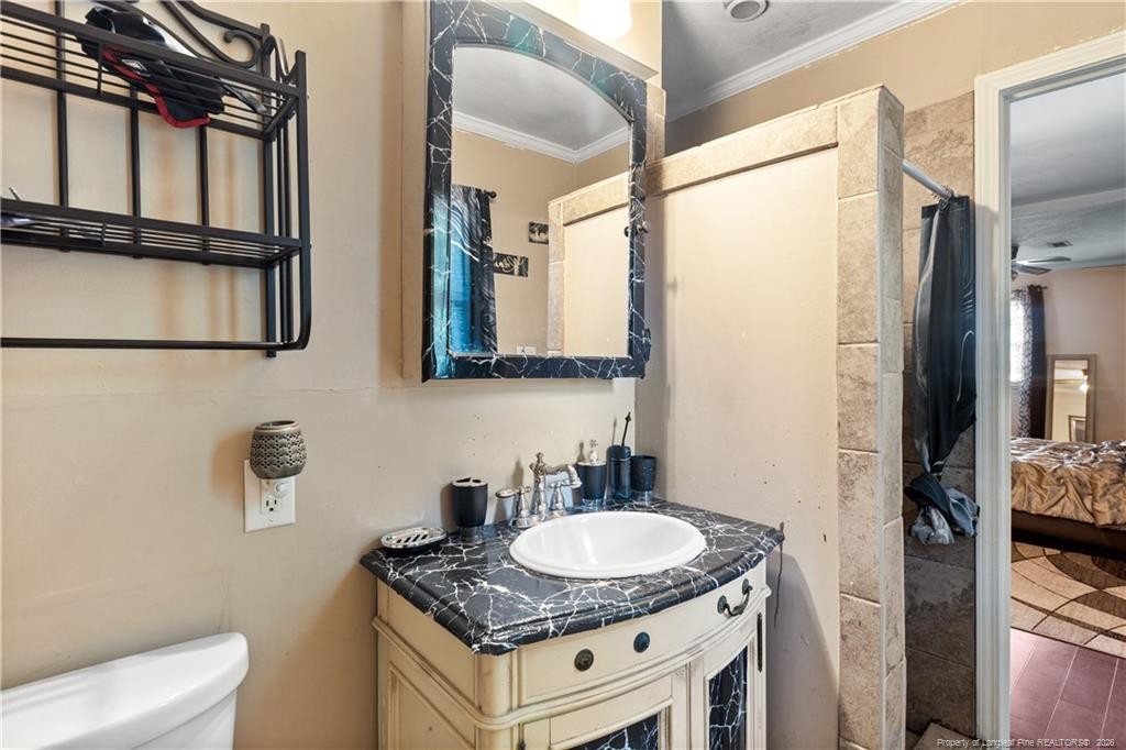 ๐ฅ CRAZY SUB2 in Fayetteville NC ๐ฅ๐ฅ 2,130 sqft 3 Bed / 2 Bath ๐ ๐ Minutes to Fort Liberty ๐๏ธ No Bank Qualifying, No Credit Check ๐ซ - photo 22