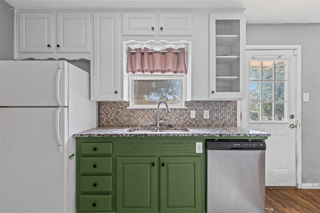 ๐ฅ Subject-To Deal in Richland Hills TX ๐ฅ๐ฅ Only 12.5K Down + CC to Step In ๐ต 3 Bed Brick Home in the Dallas / Fort Worth Metro ๐ NO Pre-approval or Credit Check ๐ซ - photo 21