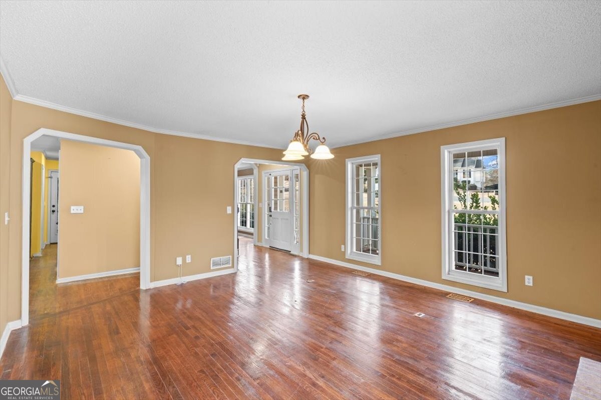 ๐ฅ Subject-To Deal in Dallas GA ๐ฅ๐ฅ Locked 4.99% Rate ๐ Only $35k to Step In ๐ต 5 Bed / 3.5 Bath + Pool + Outdoor Kitchen ๐ NO Pre-approval or Credit Check ๐ซ - photo 7