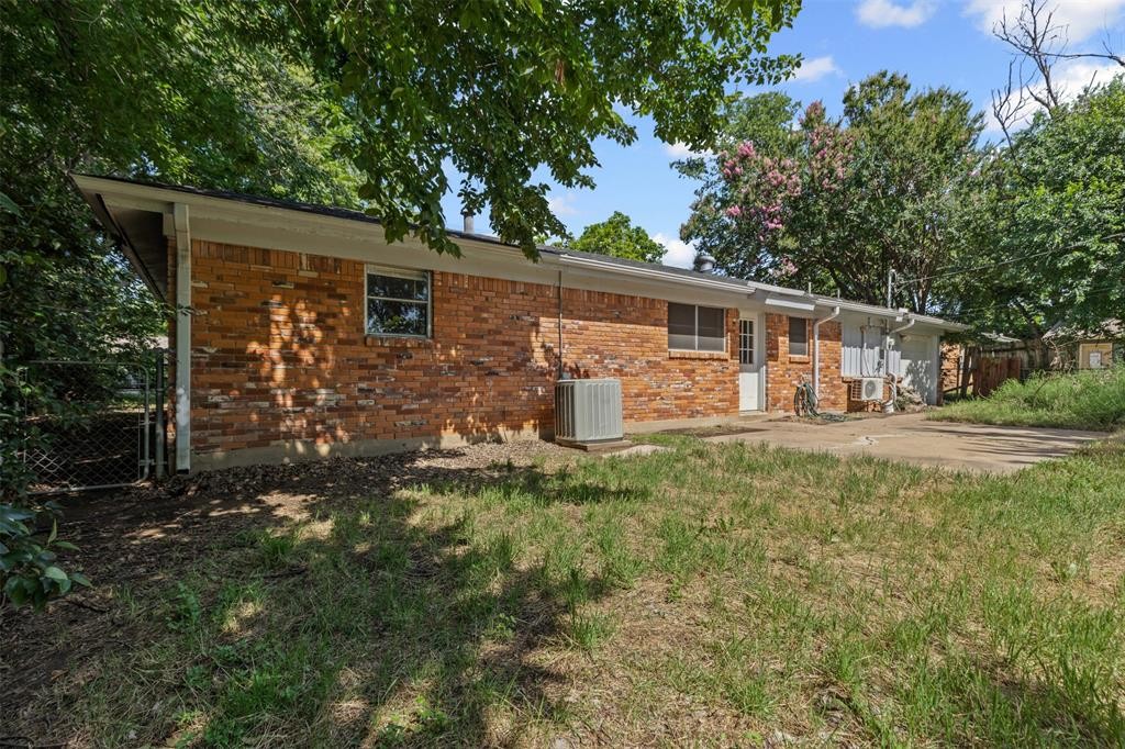 ๐ฅ Subject-To Deal in Richland Hills TX ๐ฅ๐ฅ Only 12.5K Down + CC to Step In ๐ต 3 Bed Brick Home in the Dallas / Fort Worth Metro ๐ NO Pre-approval or Credit Check ๐ซ - photo 10