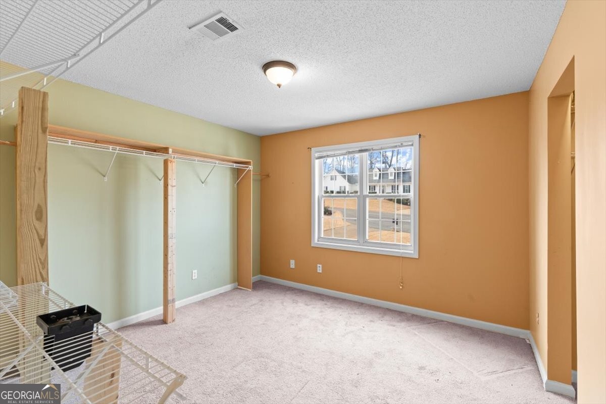 ๐ฅ Subject-To Deal in Dallas GA ๐ฅ๐ฅ Locked 4.99% Rate ๐ Only $35k to Step In ๐ต 5 Bed / 3.5 Bath + Pool + Outdoor Kitchen ๐ NO Pre-approval or Credit Check ๐ซ - photo 34