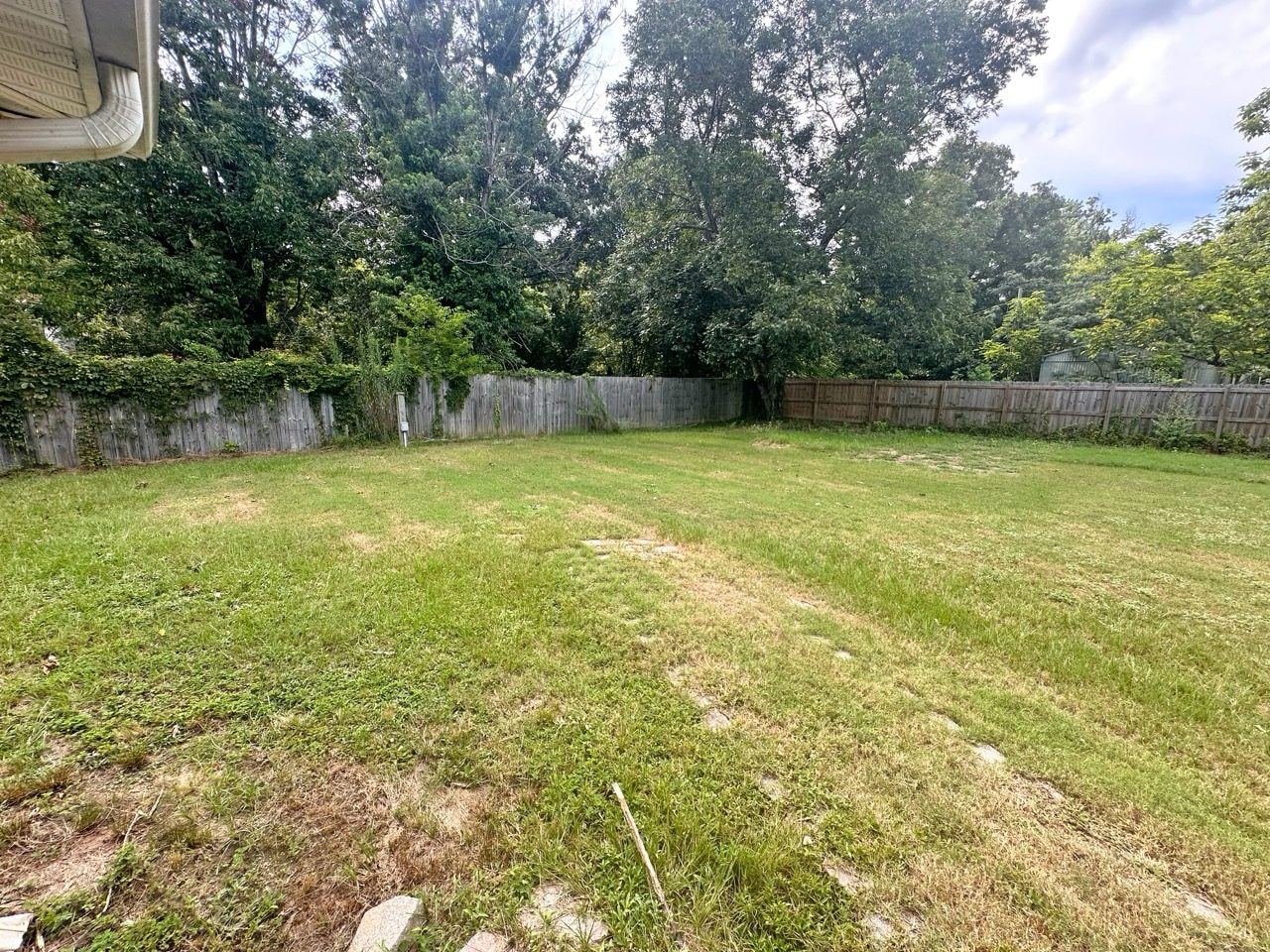 SUBTO in Warner Robins GA š„š„ Near Robins AFB šŖ 4 Bed on Half Acre šæ Screened Porch + Privacy Fence š” NO Pre-approval or Credit Check š« - photo 13