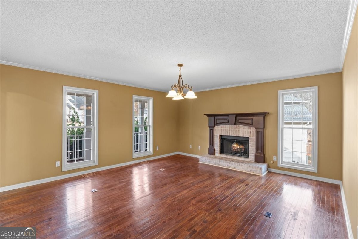 ๐ฅ Subject-To Deal in Dallas GA ๐ฅ๐ฅ Locked 4.99% Rate ๐ Only $35k to Step In ๐ต 5 Bed / 3.5 Bath + Pool + Outdoor Kitchen ๐ NO Pre-approval or Credit Check ๐ซ - photo 4