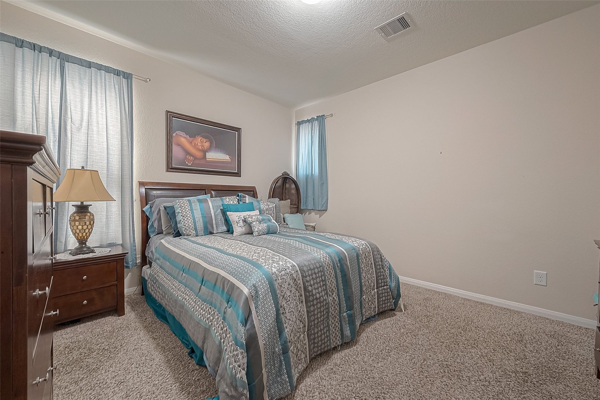 ๐ฅ Subject-To Stunner in Spring TX ๐ฅ๐ฅ Massive 5 Bed / 5 Bath, 3,950 sqft 2014 Build ๐ก Locked-In 4.75% CRAZY RATE ๐ Just $40k Down! ๐ต Built-In Equity, No Bank Qualifying ๐ซ - photo 20