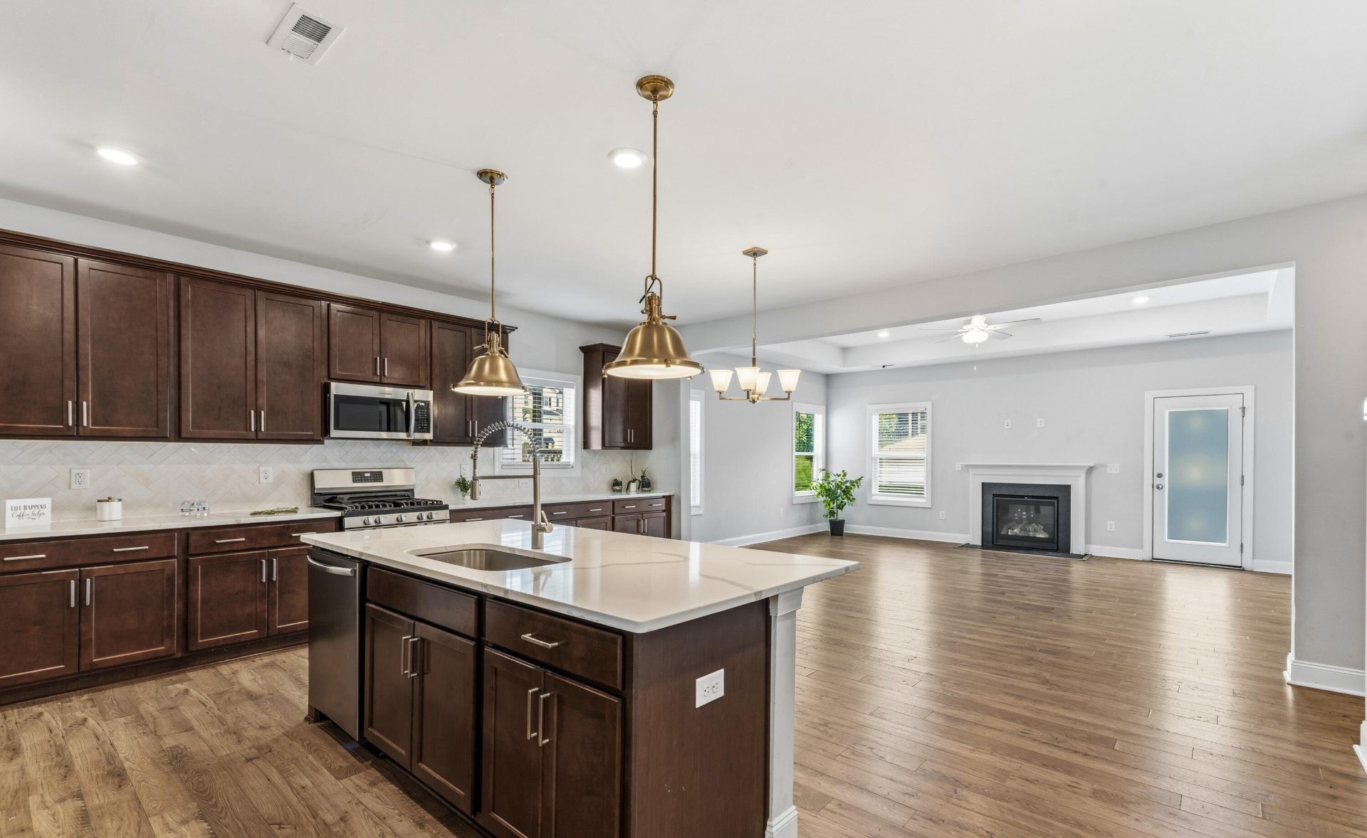 ๐ฅ๐ฅ SUBJECT-TO in Knightdale, NC ๐ฅ๐ฅ Brand New 4 Bed / 2.5 Bath ๐๏ธ Step Into 5.99% Financing ๐ Just $30k to Step In ๐ธ NO Bank, NO Pre-Approval ๐ - photo 34