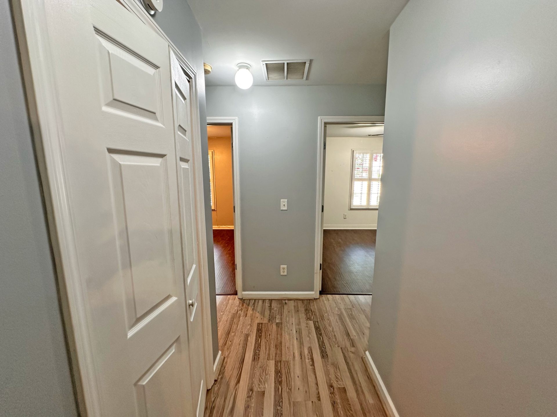 ๐ฅ Subject-To STR Money Maker in Dallas GA ๐ฅ Clean 3 Bed / 2 Bath, 1,681 sqft on a Corner Lot ๐ก Up to $6,000/mo on Airbnb ๐ฐ Just $20k Down + CC to Take Over ๐ No HOA, Vacant and Ready ๐ช No Bank Qualifying ๐ซ - photo 13
