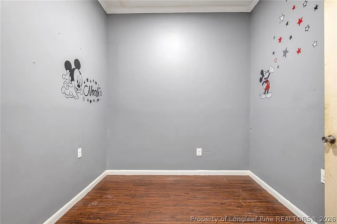 ๐ฅ Subject-To Co-Living Cash Cow in Lumberton NC ๐ฅ๐ฅ Massive 5 Bed / 3.5 Bath, 3,032 sqft on Over an Acre ๐ก Just $25k Down + CC to Take Over ๐ Oversized Workshop + Sunroom ๐ ๏ธ No Bank Qualifying, No Credit Check ๐ซ - photo 7