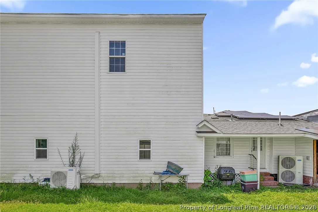 ๐ฅ Subject-To Co-Living Cash Cow in Lumberton NC ๐ฅ๐ฅ Massive 5 Bed / 3.5 Bath, 3,032 sqft on Over an Acre ๐ก Just $25k Down + CC to Take Over ๐ Oversized Workshop + Sunroom ๐ ๏ธ No Bank Qualifying, No Credit Check ๐ซ - photo 22