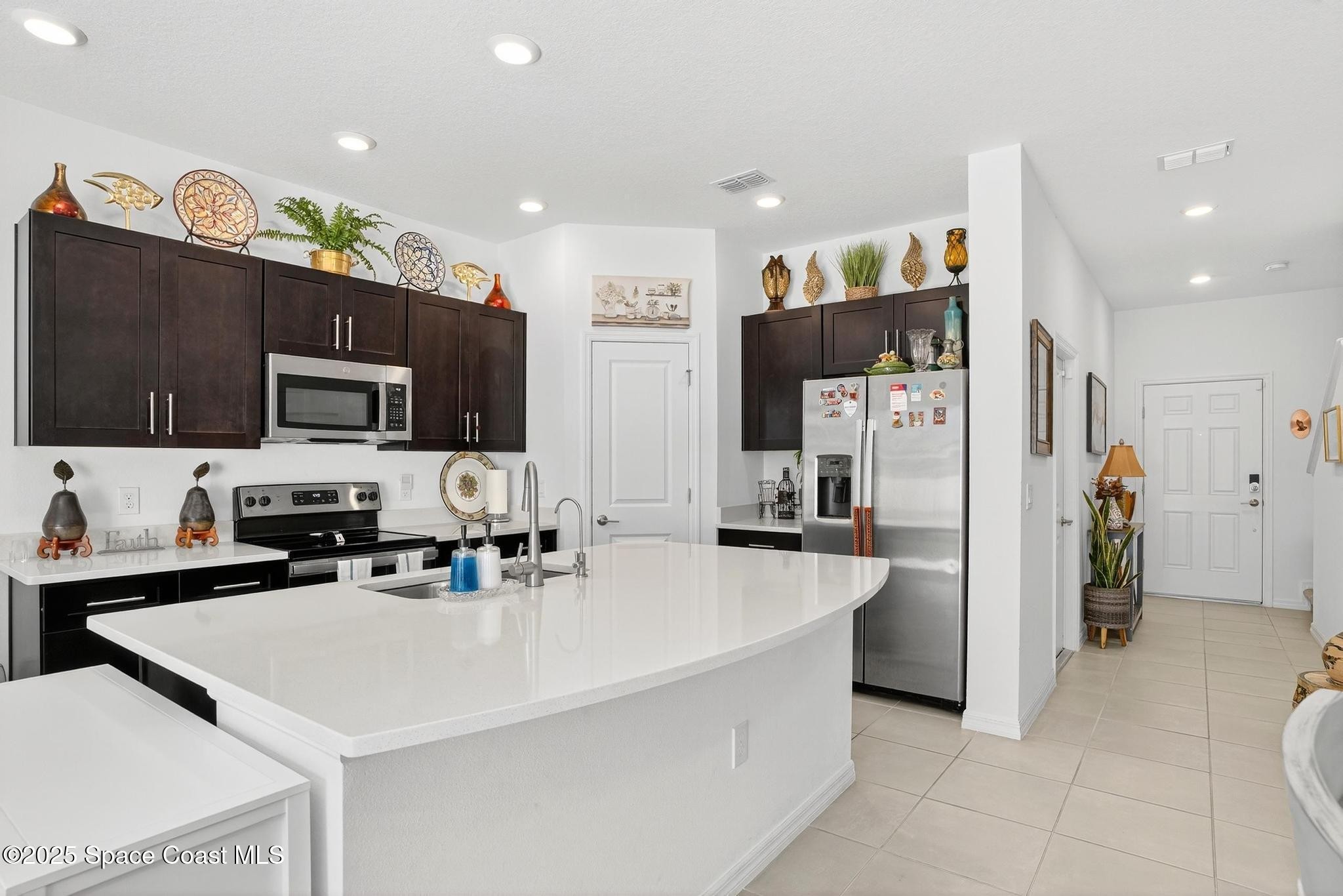 ๐ฅ๐ฅ SUBJECT-TO in Kissimmee, FL ๐ฅ๐ฅ Brand New 3 Bed Townhome ๐๏ธ Step Into 5.625% Financing ๐ Just $25k to Step In ๐ธ NO Bank, NO Pre-Approval ๐ - photo 9