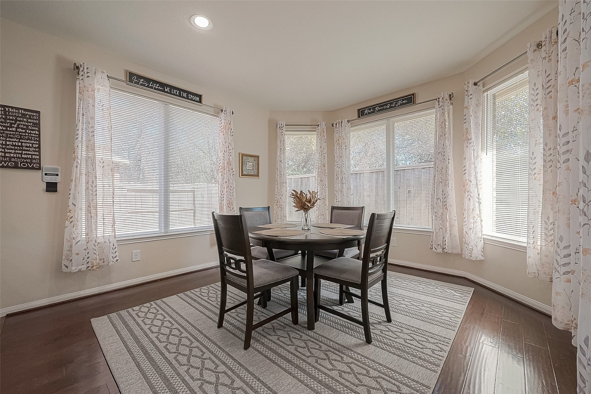 ๐ฅ Subject-To Stunner in Spring TX ๐ฅ๐ฅ Massive 5 Bed / 5 Bath, 3,950 sqft 2014 Build ๐ก Locked-In 4.75% CRAZY RATE ๐ Just $40k Down! ๐ต Built-In Equity, No Bank Qualifying ๐ซ - photo 30