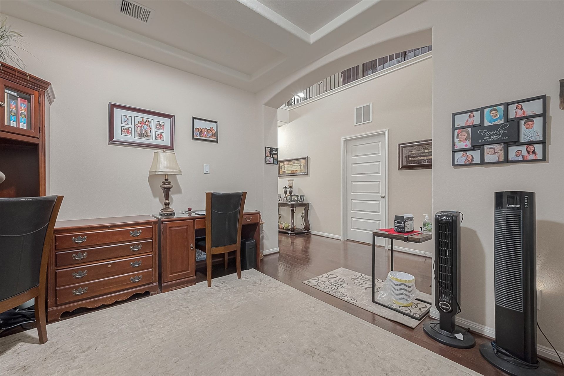 ๐ฅ Subject-To Stunner in Spring TX ๐ฅ๐ฅ Massive 5 Bed / 5 Bath, 3,950 sqft 2014 Build ๐ก Locked-In 4.75% CRAZY RATE ๐ Just $40k Down! ๐ต Built-In Equity, No Bank Qualifying ๐ซ - photo 8