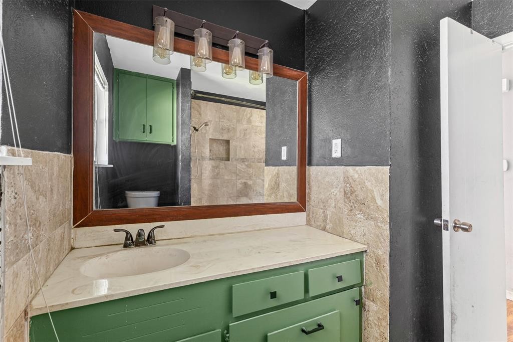 ๐ฅ Subject-To Deal in Richland Hills TX ๐ฅ๐ฅ Only 12.5K Down + CC to Step In ๐ต 3 Bed Brick Home in the Dallas / Fort Worth Metro ๐ NO Pre-approval or Credit Check ๐ซ - photo 26