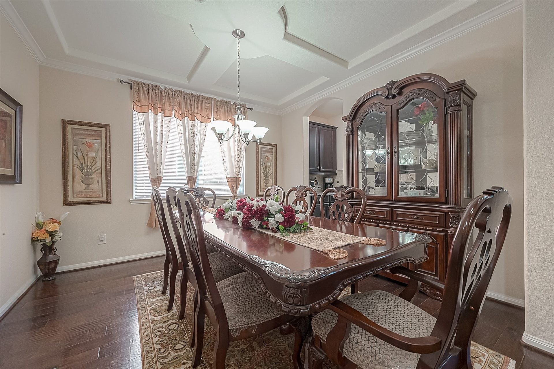 ๐ฅ Subject-To Stunner in Spring TX ๐ฅ๐ฅ Massive 5 Bed / 5 Bath, 3,950 sqft 2014 Build ๐ก Locked-In 4.75% CRAZY RATE ๐ Just $40k Down! ๐ต Built-In Equity, No Bank Qualifying ๐ซ - photo 7