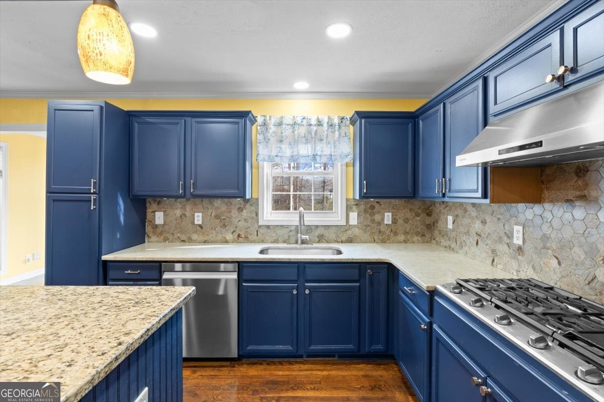 ๐ฅ Subject-To Deal in Dallas GA ๐ฅ๐ฅ Locked 4.99% Rate ๐ Only $35k to Step In ๐ต 5 Bed / 3.5 Bath + Pool + Outdoor Kitchen ๐ NO Pre-approval or Credit Check ๐ซ - photo 40