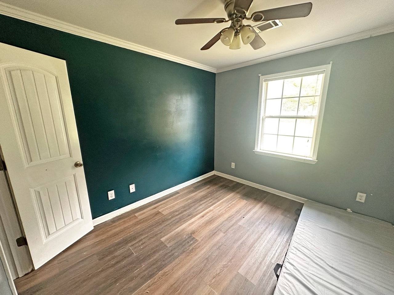 SUBTO in Warner Robins GA š„š„ Near Robins AFB šŖ 4 Bed on Half Acre šæ Screened Porch + Privacy Fence š” NO Pre-approval or Credit Check š« - photo 2