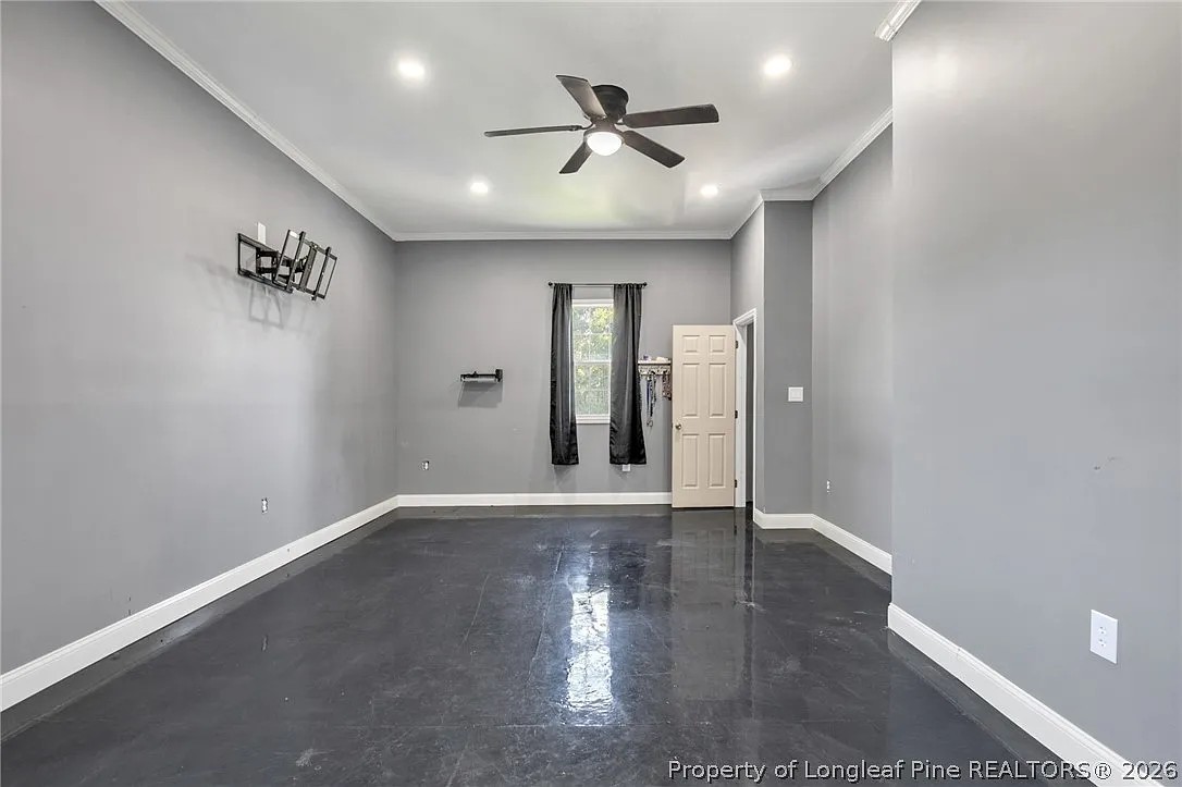 ๐ฅ Subject-To Co-Living Cash Cow in Lumberton NC ๐ฅ๐ฅ Massive 5 Bed / 3.5 Bath, 3,032 sqft on Over an Acre ๐ก Just $25k Down + CC to Take Over ๐ Oversized Workshop + Sunroom ๐ ๏ธ No Bank Qualifying, No Credit Check ๐ซ - photo 9
