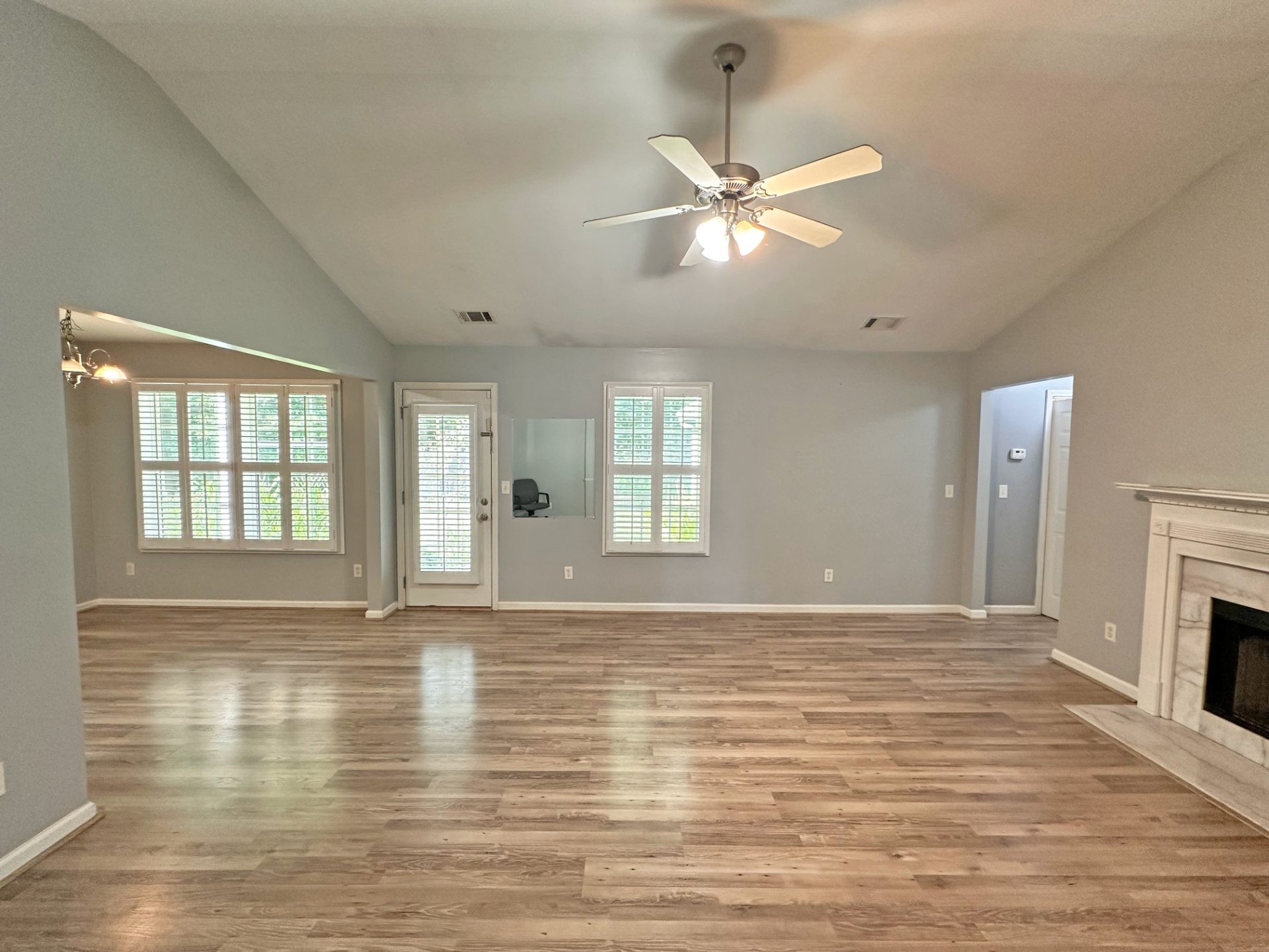 ๐ฅ Subject-To STR Money Maker in Dallas GA ๐ฅ Clean 3 Bed / 2 Bath, 1,681 sqft on a Corner Lot ๐ก Up to $6,000/mo on Airbnb ๐ฐ Just $20k Down + CC to Take Over ๐ No HOA, Vacant and Ready ๐ช No Bank Qualifying ๐ซ - photo 10