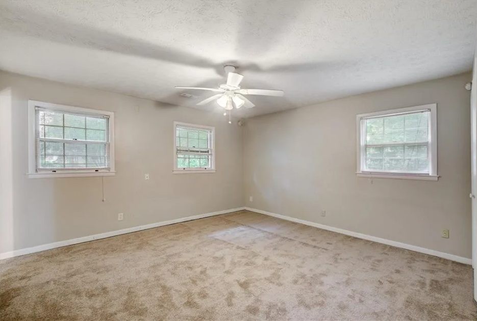 ๐ฅ CONYERS GA SUBJECT-TO DEAL ๐Turn-Key | ONLY $15K DOWN ๐ฐ CONTROL A 4BR HOME ๐ก - photo 15